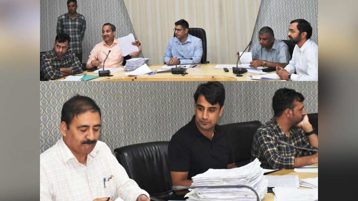 Rajouri, DDC Rajouri, District Development Commissioner Rajouri, Vikas Kundal, Kashmir, Jammu And Kashmir, Jammu & Kashmir, District Administration Rajouri