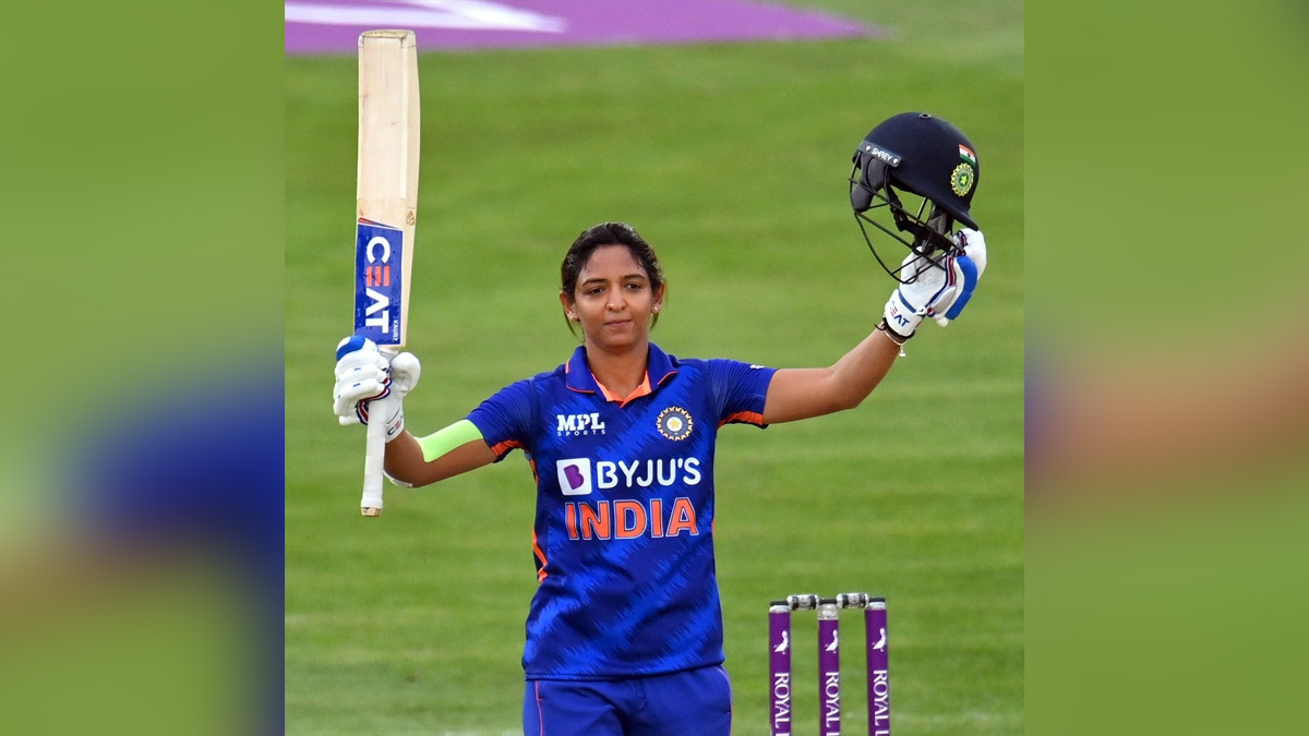 Sports News, Cricket, Cricketer, Player, Bowler, Batswoman, Harmanpreet Kaur, Womens Big Bash League, WBBL
