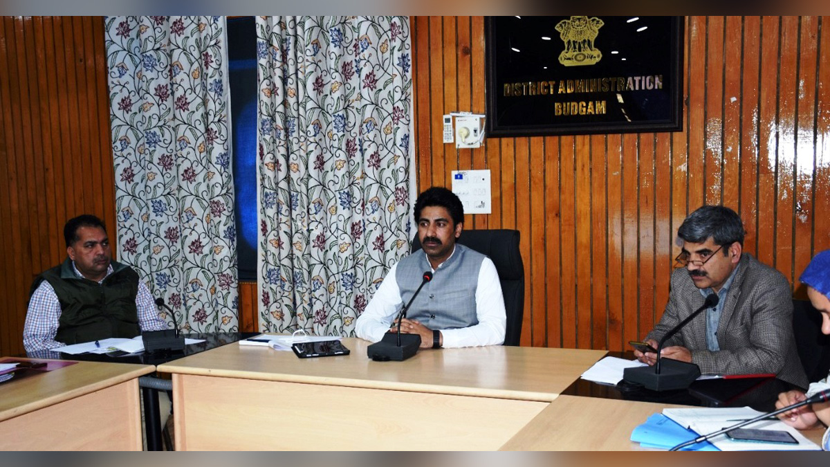 Budgam, Deputy Commissioner Budgam, DC Budgam, S F Hamid, Kashmir, Jammu And Kashmir, Jammu & Kashmir, District Administration Budgam, Sheikh Nooruddin Noorani