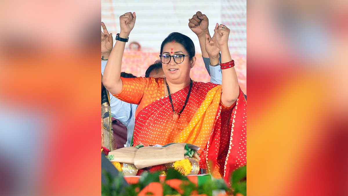 Smriti Irani, Smriti Zubin Irani, BJP, Bharatiya Janata Party, Union Textile Minister, Arvind Kejriwal