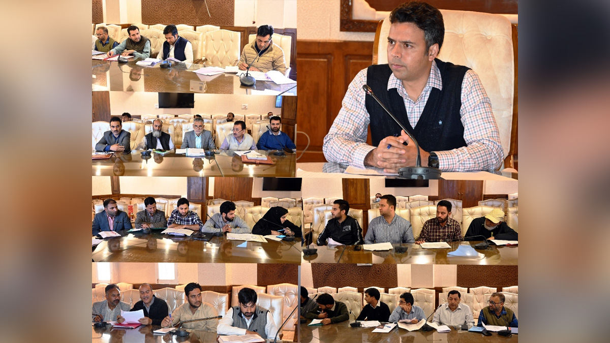 Kulgam, Deputy Commissioner Kulgam, Dr. Bilal Mohi-Ud-Din Bhat, Kashmir, Jammu And Kashmir, Jammu & Kashmir, District Administration Kulgam