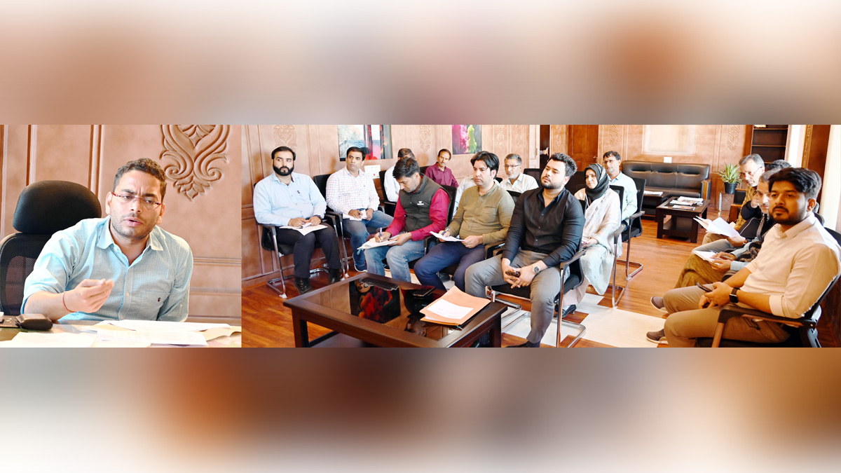 Shopian, DDC Shopian, District Development Commissioner Shopian, Sachin Kumar Vaishya, Kashmir, Jammu And Kashmir, Jammu & Kashmir, District Administration Shopian