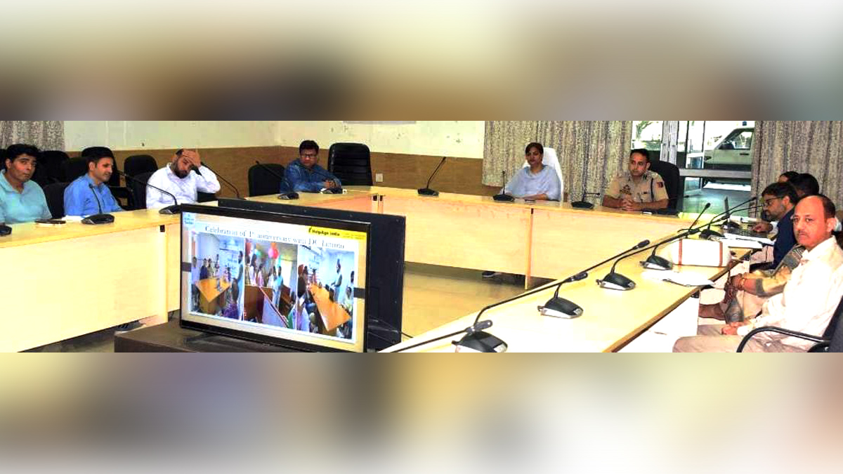 Samba, Deputy Commissioner Samba, Anuradha Gupta, Kashmir, Jammu And Kashmir, Jammu & Kashmir, District Administration Samba