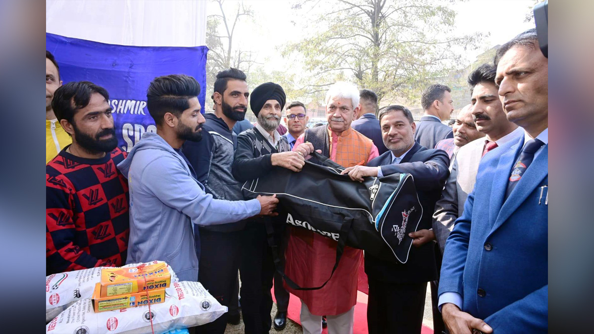 Manoj Sinha, Lieutenant Governor J&K, Raj Bhavan, Jammu, Srinagar, Kashmir, Jammu And Kashmir, Jammu & Kashmir, Budgam