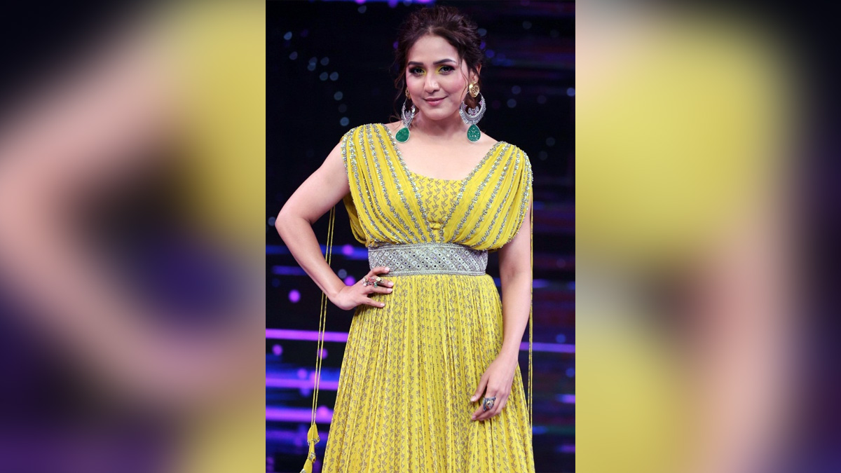 Music, Entertainment, Mumbai, Singer, Song, Mumbai News, Neeti Mohan, Anu Malik