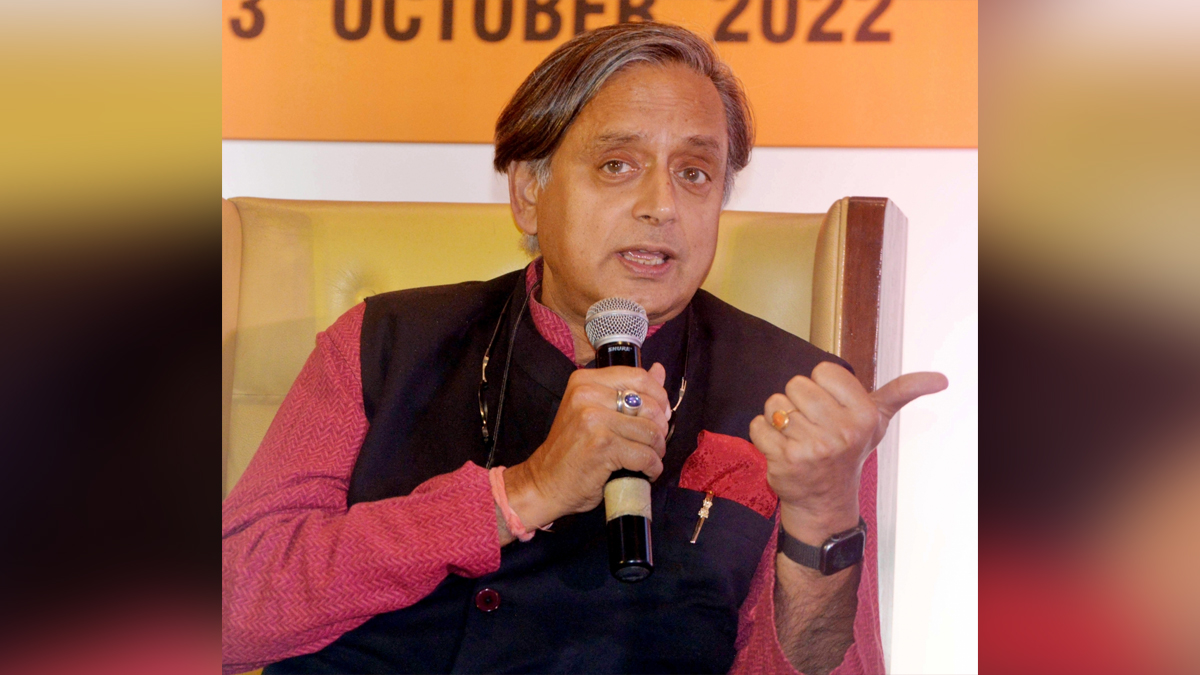 Shashi Tharoor, Indian National Congress, Congress, All India Congress Committee