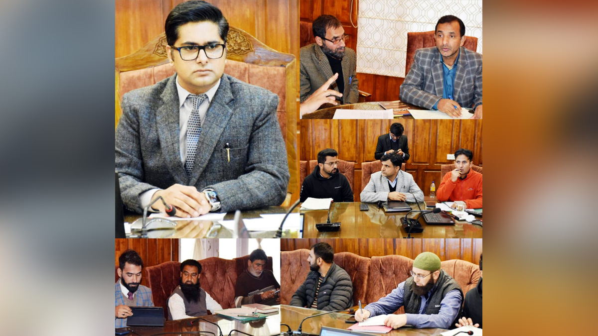 Bandipora, Deputy Commissioner Bandipora, Dr Owais Ahmad, Kashmir, Jammu And Kashmir, Jammu & Kashmir, District Administration Bandipora