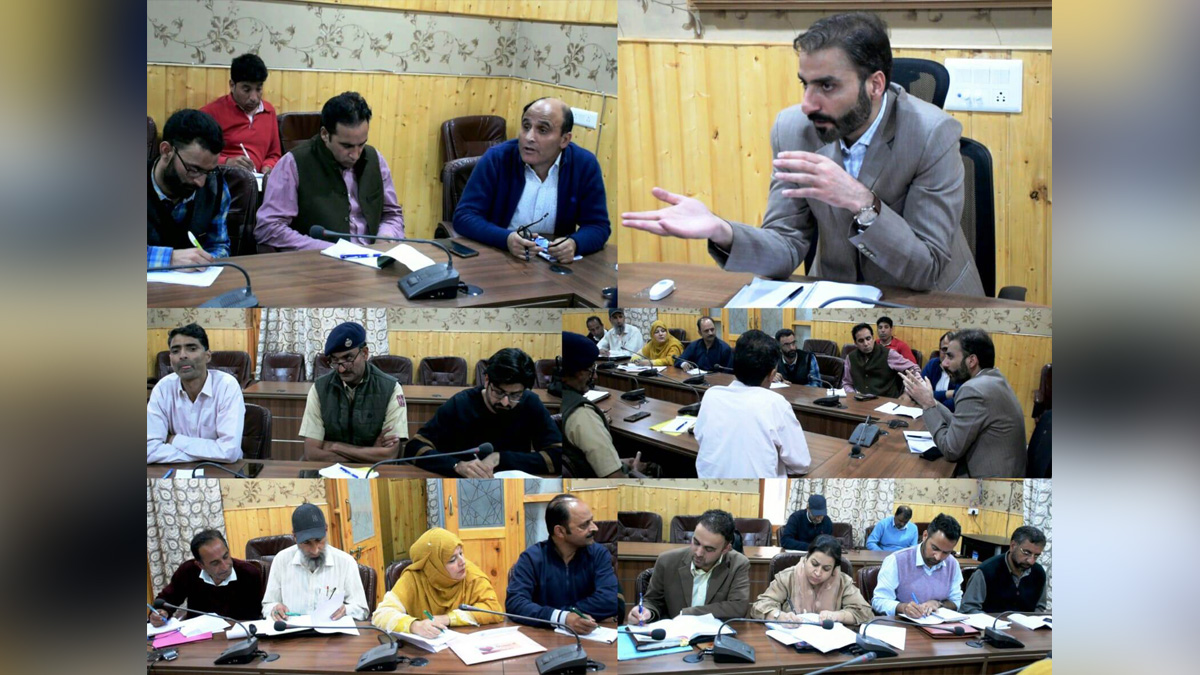 Anantnag, DDC Anantnag, Deputy Commissioner, Dr Basharat Qayoom, Kashmir, Jammu And Kashmir, Jammu & Kashmir, District Administration Anantnag