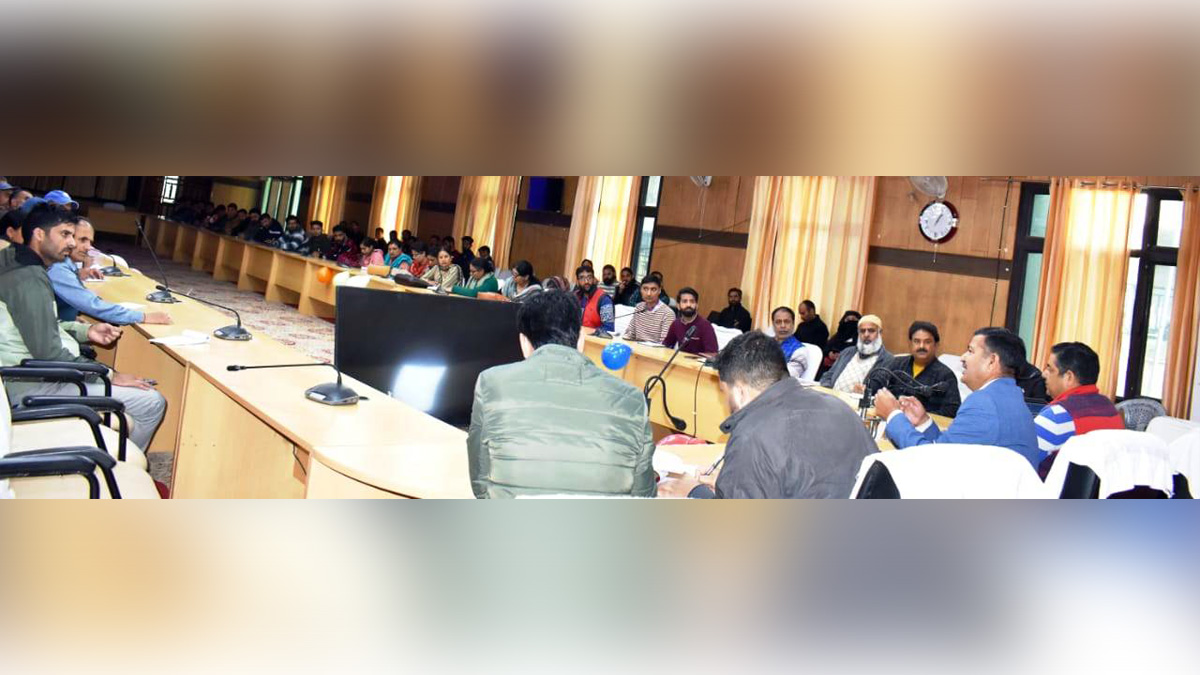 Kishtwar, Sham Lal, Additional District Development Commissioner, Jan Abhiyan, Jammu And Kashmir, Jammu & Kashmir, Dr Devansh Yadav