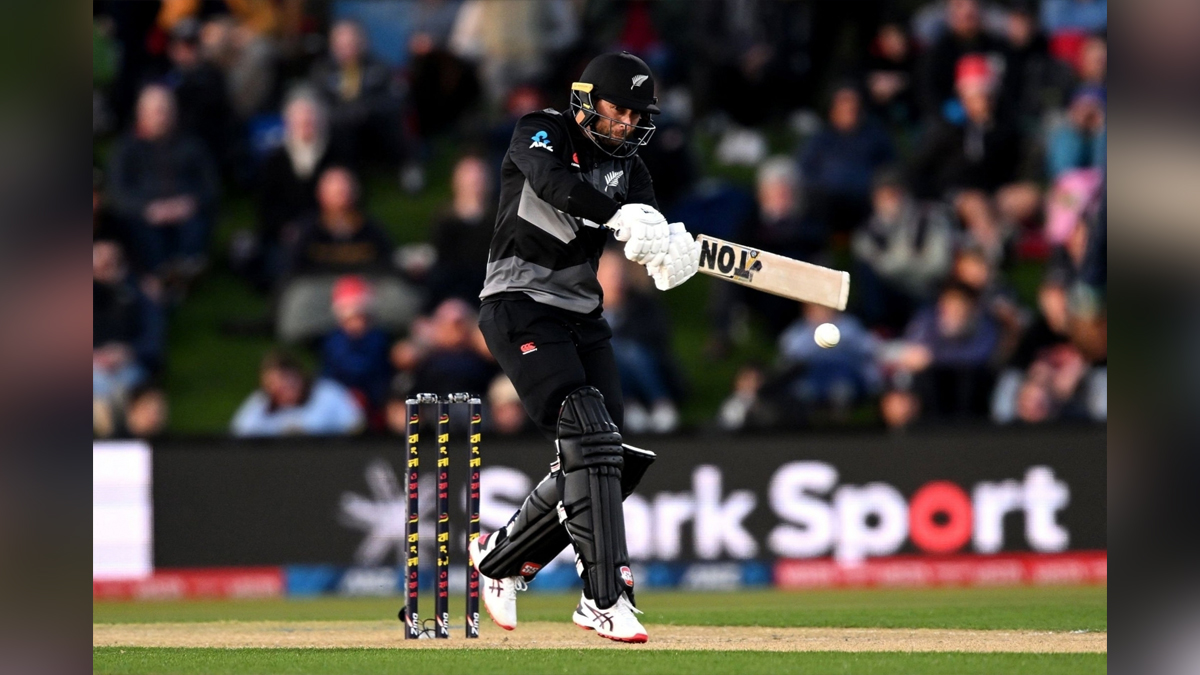 Sports News, Cricket, Cricketer, Player, Bowler, Batsman, Devon Conway, Michael Bracewell, Ish Sodhi, T20I Tri Series, New Zealand Vs Bangladesh