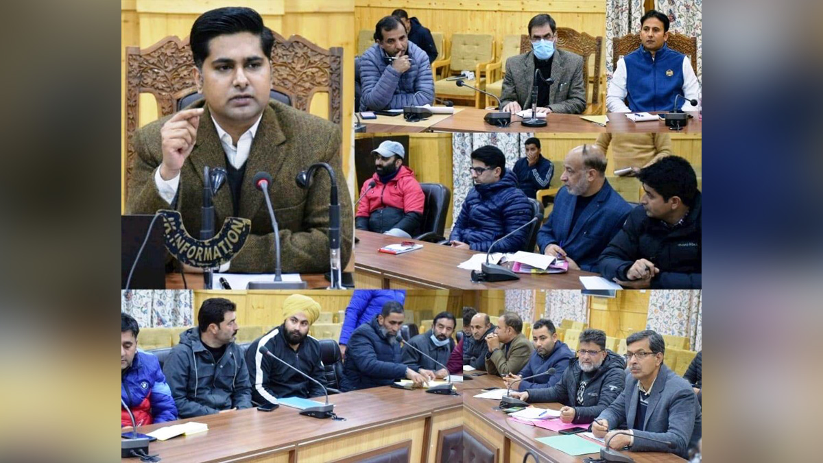 Bandipora, Deputy Commissioner Bandipora, Dr Owais Ahmad, Kashmir, Jammu And Kashmir, Jammu & Kashmir, District Administration Bandipora