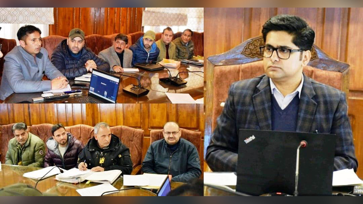 Bandipora, Deputy Commissioner Bandipora, Dr Owais Ahmad, Kashmir, Jammu And Kashmir, Jammu & Kashmir, District Administration Bandipora