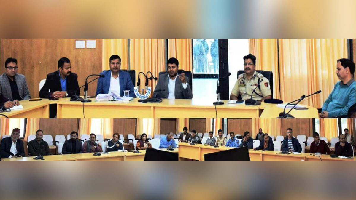 Kishtwar, DDC Kishtwar, District Development Commissioner Kishtwar, Dr Devansh Yadav, Kashmir, Jammu And Kashmir, Jammu & Kashmir, District Administration Kishtwar, Urs Shah Asrar Ud Din Sahib