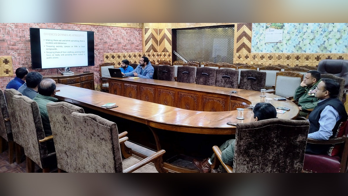 Kupwara, Deputy Commissioner Kupwara, Doifode Sagar Dattatray, Kashmir, Jammu And Kashmir, Jammu & Kashmir, District Administration Kupwara, District Level Vigilance and Monitoring Committee, DLVMC