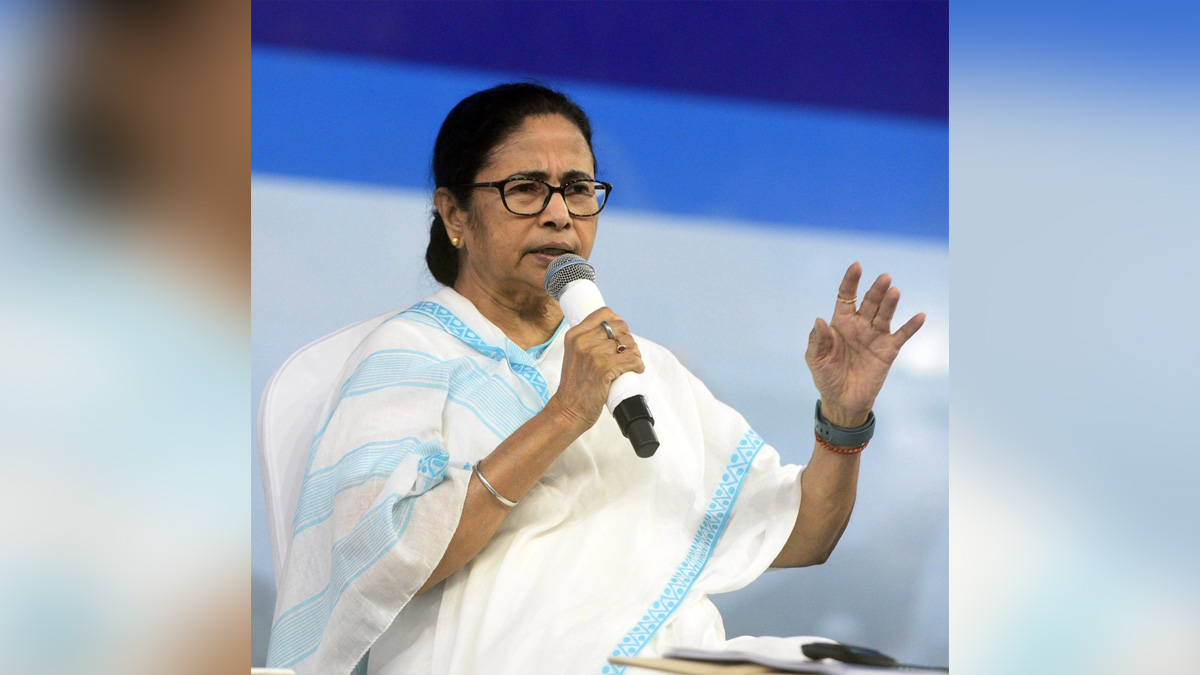 Mamata Banerjee, All India Trinamool Congress, Kolkata, Chief Minister of West Bengal, West Bengal, Mahatma Gandhi National Rural Employment Guarantee Act, MGNREGA