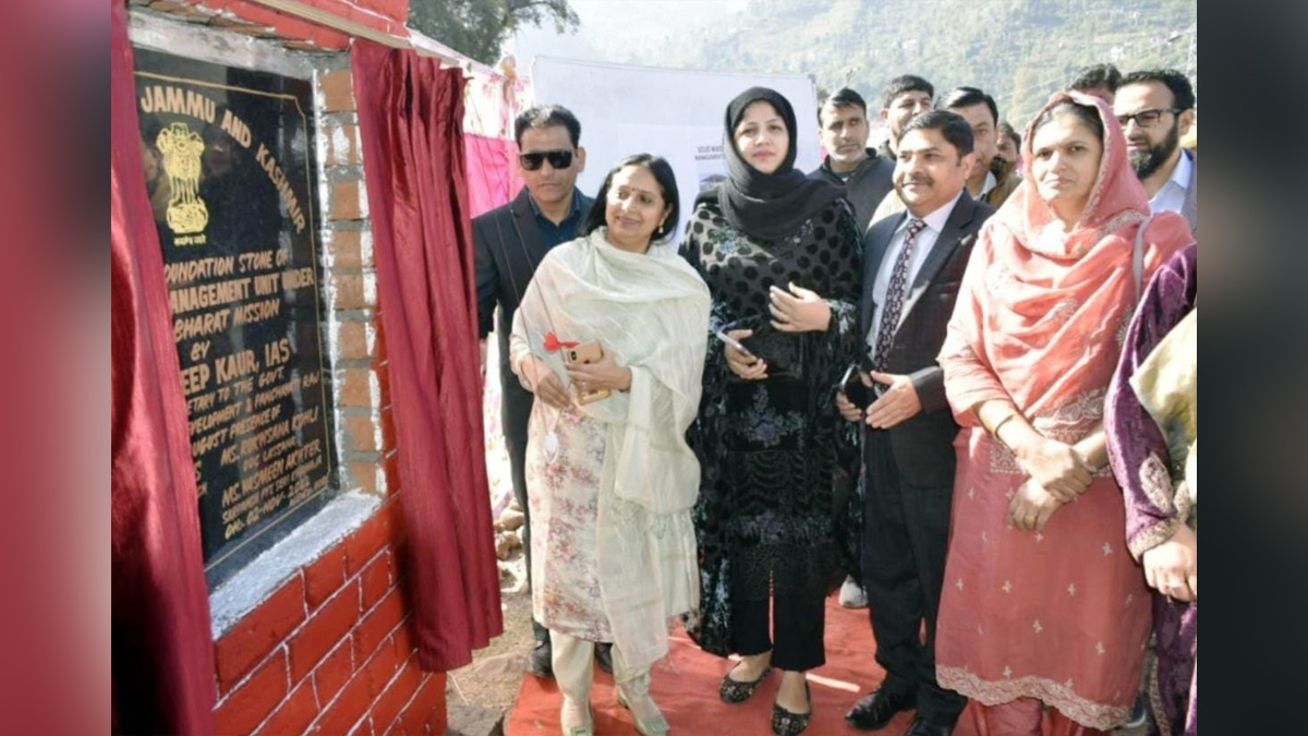 Mandeep Kaur, Commissioner Secretary Rural Development Department and Panchayati Raj, Srinagar, Jammu, Kashmir, Jammu And Kashmir, Jammu & Kashmir, Back to Village, Back to Village 4, B2V4 programme, B2V4, B2V Phase-IV, Back to Village Phase 4th, Back to Village Phase 4th programme