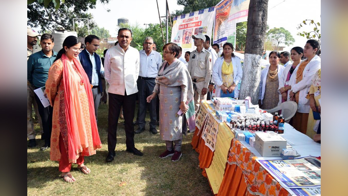 Samba, Ramesh Kumar, Divisional Commissioner Jammu, BOBO di San Dukhdi, Back to Village, Back to Village 4, B2V4 programme, B2V4, B2V Phase-IV, Back to Village Phase 4th, Back to Village Phase 4th programme, Jammu And Kashmir, Jammu & Kashmir