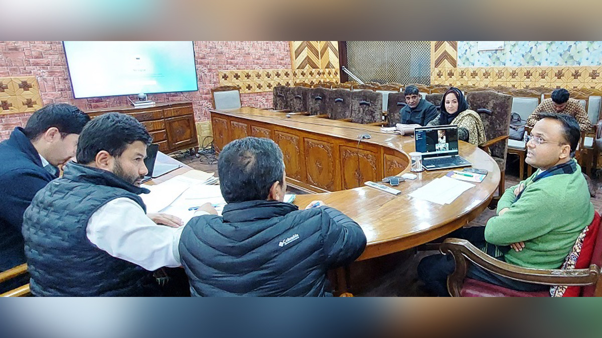 Kupwara, Deputy Commissioner Kupwara, Doifode Sagar Dattatray, Kashmir, Jammu And Kashmir, Jammu & Kashmir, District Administration Kupwara, District Level Forest Rights Act, DLFRA