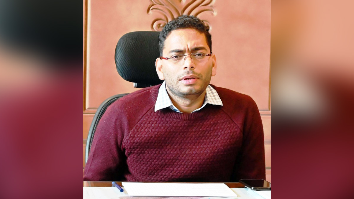 Shopian, DDC Shopian, District Development Commissioner Shopian, Sachin Kumar Vaishya, Kashmir, Jammu And Kashmir, Jammu & Kashmir, District Administration Shopian