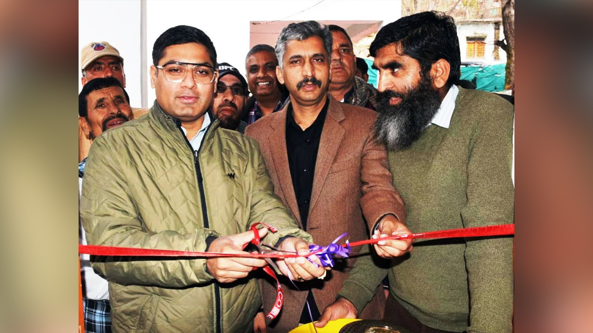 Rajouri, DDC Rajouri, District Development Commissioner Rajouri, Vikas Kundal, Kashmir, Jammu And Kashmir, Jammu & Kashmir, District Administration Rajouri, Government Middle School Sara