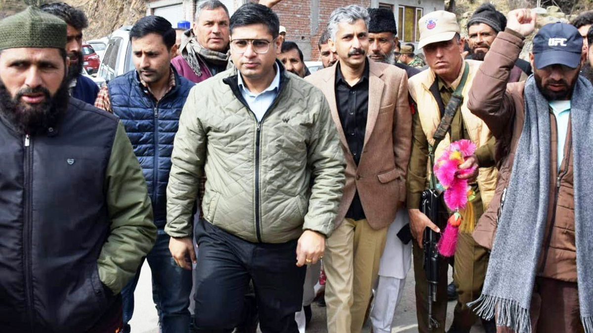Rajouri, DDC Rajouri, District Development Commissioner Rajouri, Vikas Kundal, Kashmir, Jammu And Kashmir, Jammu & Kashmir, District Administration Rajouri