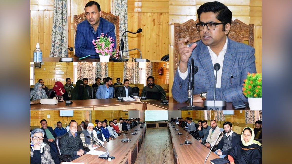 Bandipora, Deputy Commissioner Bandipora, Dr Owais Ahmad, Kashmir, Jammu And Kashmir, Jammu & Kashmir, District Administration Bandipora, Employees Provident Fund Organization, EPFO