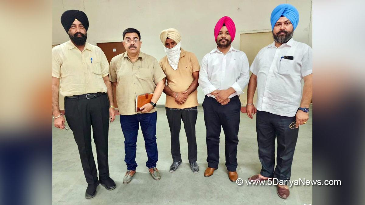 Vigilance Bureau, Crime News Punjab, Punjab Police, Police, Crime News, State Vigilance Bureau, Punjab Vigilance Bureau, Amritsar