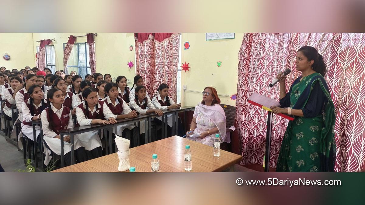 Aashika Jain, DC Hoshiarpur, Deputy Commissioner Hoshiarpur, Hoshiarpur
