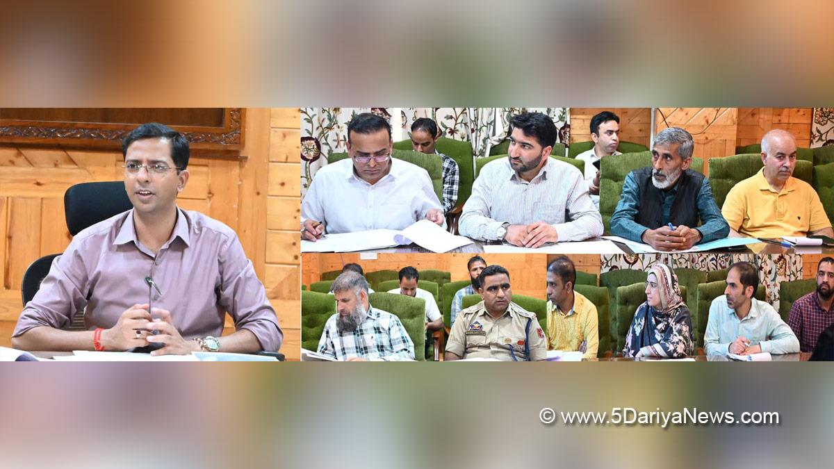 Shishir Gupta, Shopian, DDC Shopian, District Development Commissioner Shopian, Kashmir, Jammu And Kashmir, Jammu, District Administration Shopian