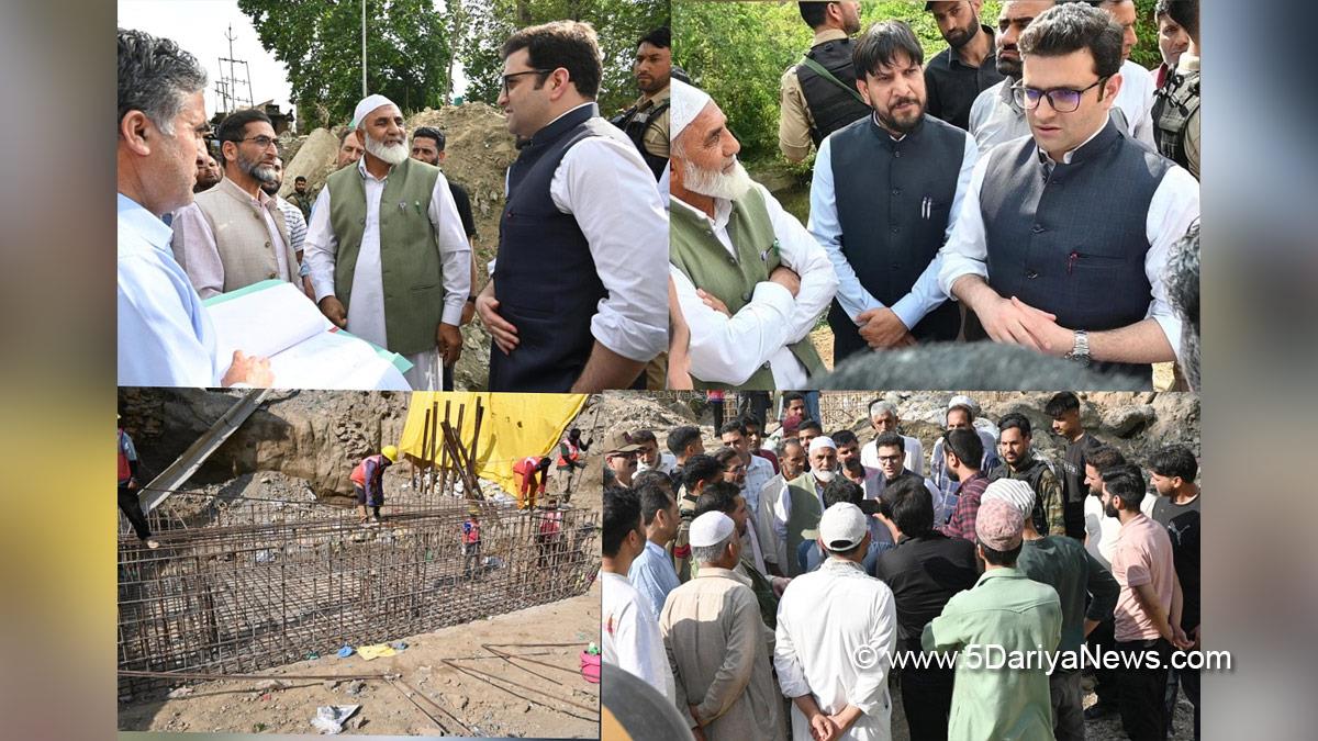 Athar Aamir Khan, Kulgam, Deputy Commissioner Kulgam, Kashmir, Jammu And Kashmir, Jammu, District Administration Kulgam