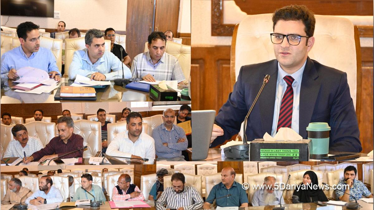 Athar Aamir Khan, Kulgam, Deputy Commissioner Kulgam, Kashmir, Jammu And Kashmir, Jammu, District Administration Kulgam