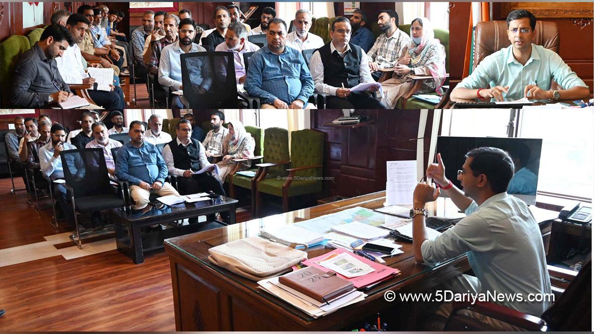 Shishir Gupta, Shopian, DDC Shopian, District Development Commissioner Shopian, Kashmir, Jammu And Kashmir, Jammu, District Administration Shopian