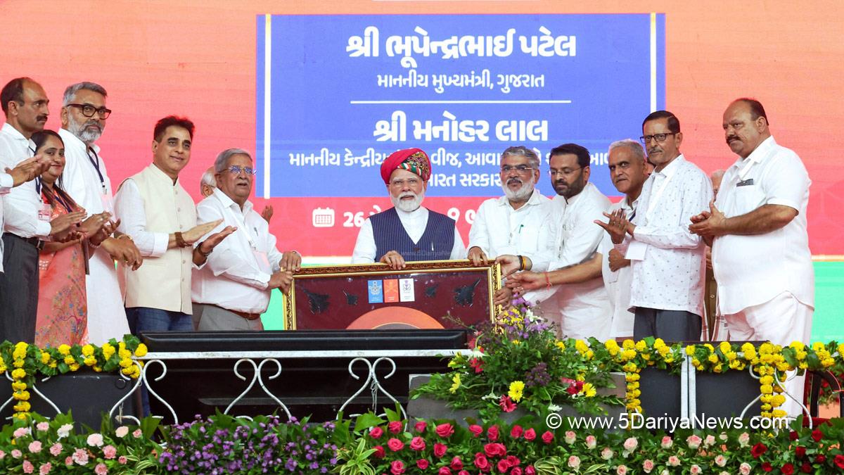 Narendra Modi, Modi, BJP, Bharatiya Janata Party, Prime Minister of India, Prime Minister, Narendra Damodardas Modi, Dahod, Gujarat
