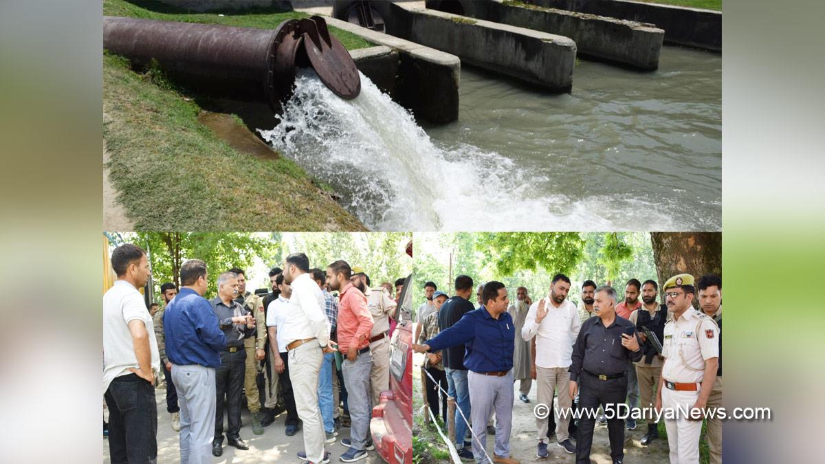 Manzoor Ahmad Qadri, Bandipora, Deputy Commissioner Bandipora, Kashmir, Jammu And Kashmir, Jammu, District Administration Bandipora