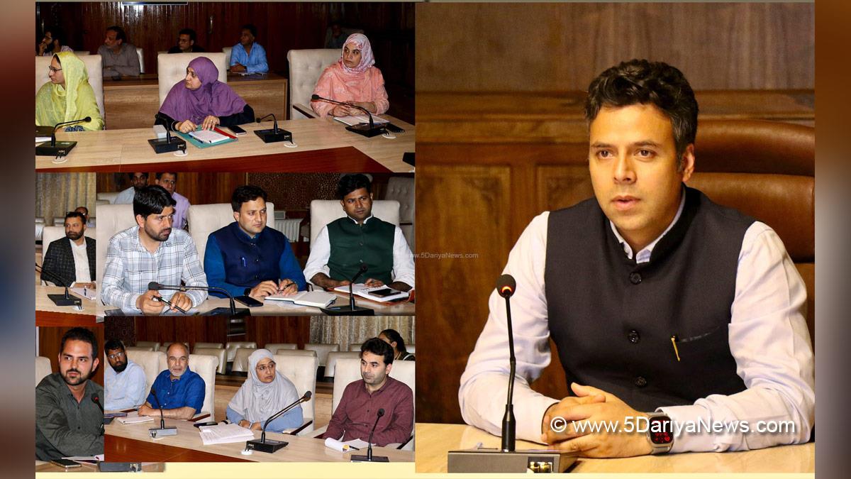 Dr Bilal Mohi Ud Din Bhat, Srinagar, Deputy Commissioner Srinagar, Kashmir, Jammu And Kashmir, District Administration Srinagar