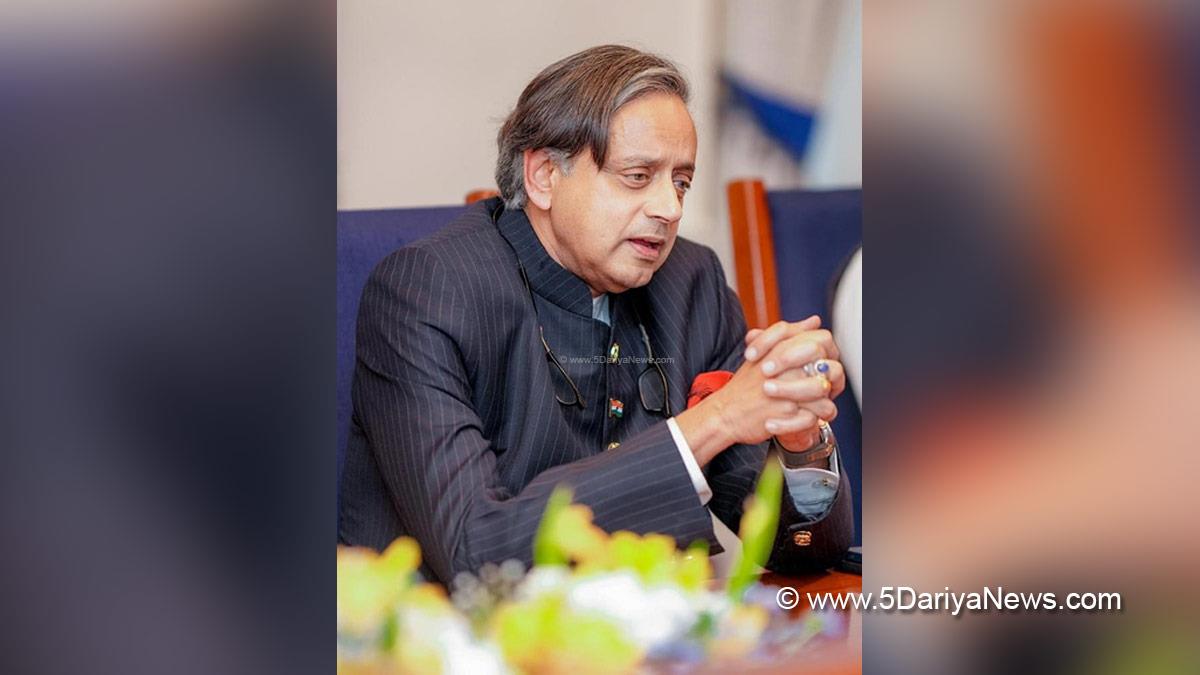 Shashi Tharoor, Indian National Congress, Congress, All India Congress Committee, Zealots, Udit Raj