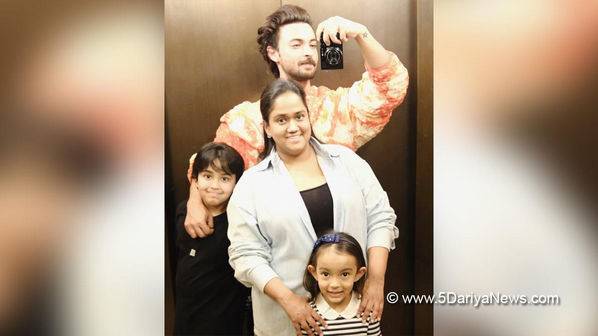 Bollywood, Aayush Sharma, Aayush Sharma Instagram, Aayush Sharma Wife, Aayush Sharma Family, Aayush Sharma Kids, Aayush Sharma Arpita