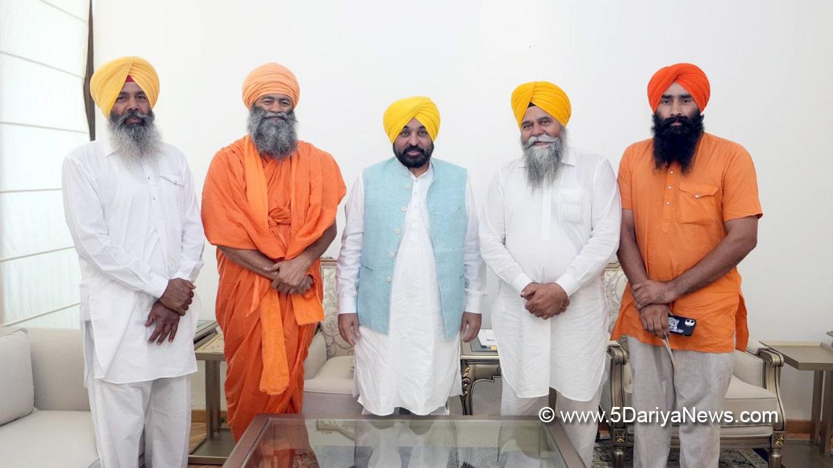 Bhagwant Mann, Bhagwant Singh Mann, AAP, Aam Aadmi Party, Aam Aadmi Party Punjab, AAP Punjab, Government of Punjab, Punjab Government, Punjab, Chief Minister Of Punjab