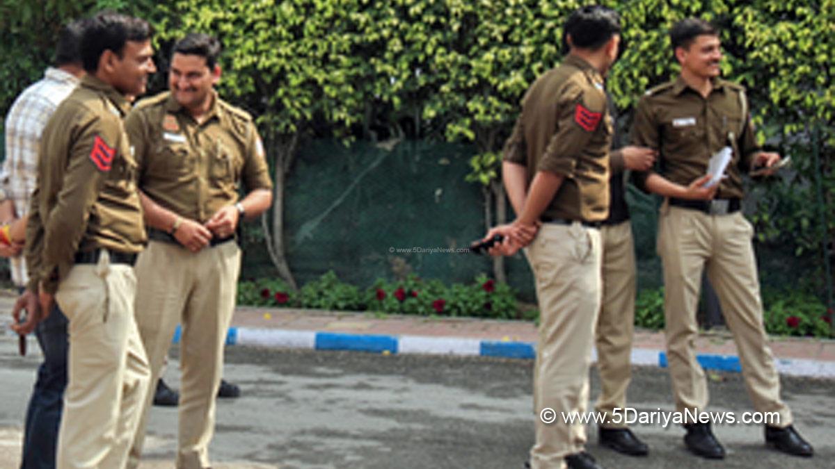 Crime News, Anti Narcotics Task Force, Delhi Police Crime Branch, Delhi Drug Trafficking, Nasha Mukt Bharat Abhiyan