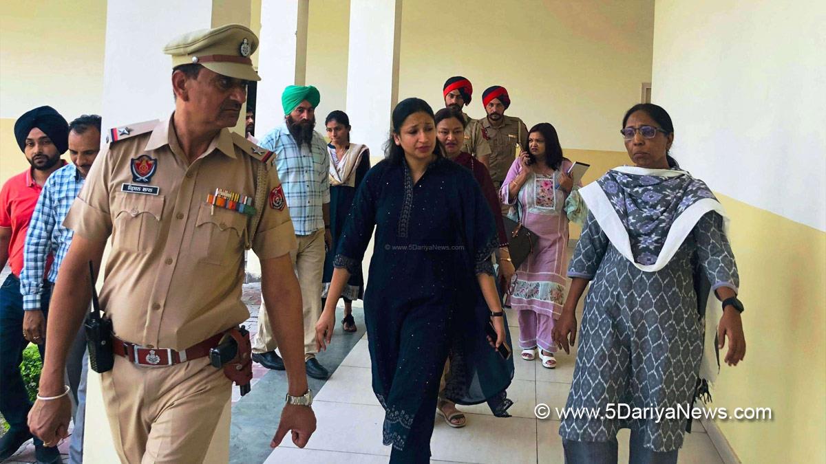 Komal Mittal, DC Mohali, Deputy Commissioner Mohali, Mohali, Sahibzada Ajit Singh Nagar