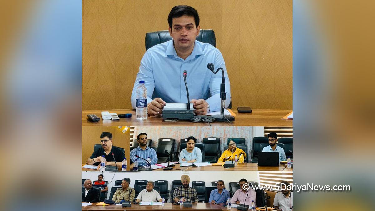 Rakesh Minhas, Dr Rakesh Minhas, Kathua, DDC Kathua, District Development Commissioner Kathua, Kashmir, Jammu And Kashmir, Jammu, District Administration Kathua