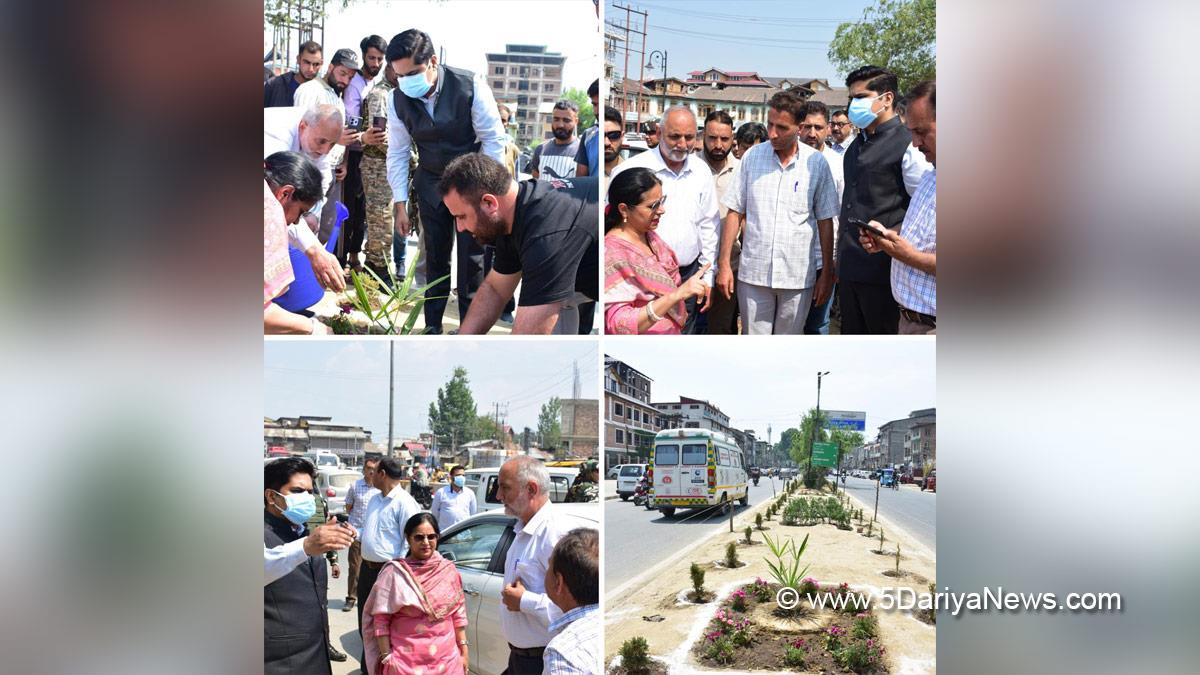Mandeep Kaur, Commissioner Secretary Government Housing and Urban Development Department, HUDD, Dr Owais Ahmad, Dr Owais Ahmed, Srinagar Municipal Corporation, SMC