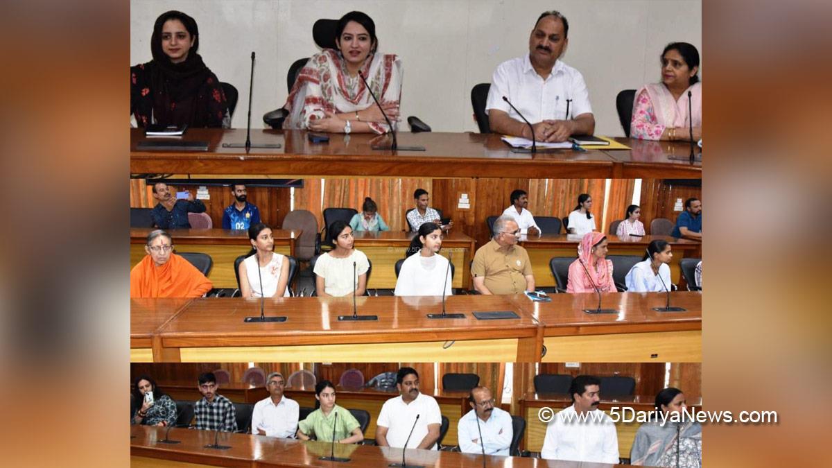 Saloni Rai, Udhampur, DDC Udhampur, District Development Commissioner Udhampur, Kashmir, Jammu And Kashmir, Jammu, District Administration Udhampur