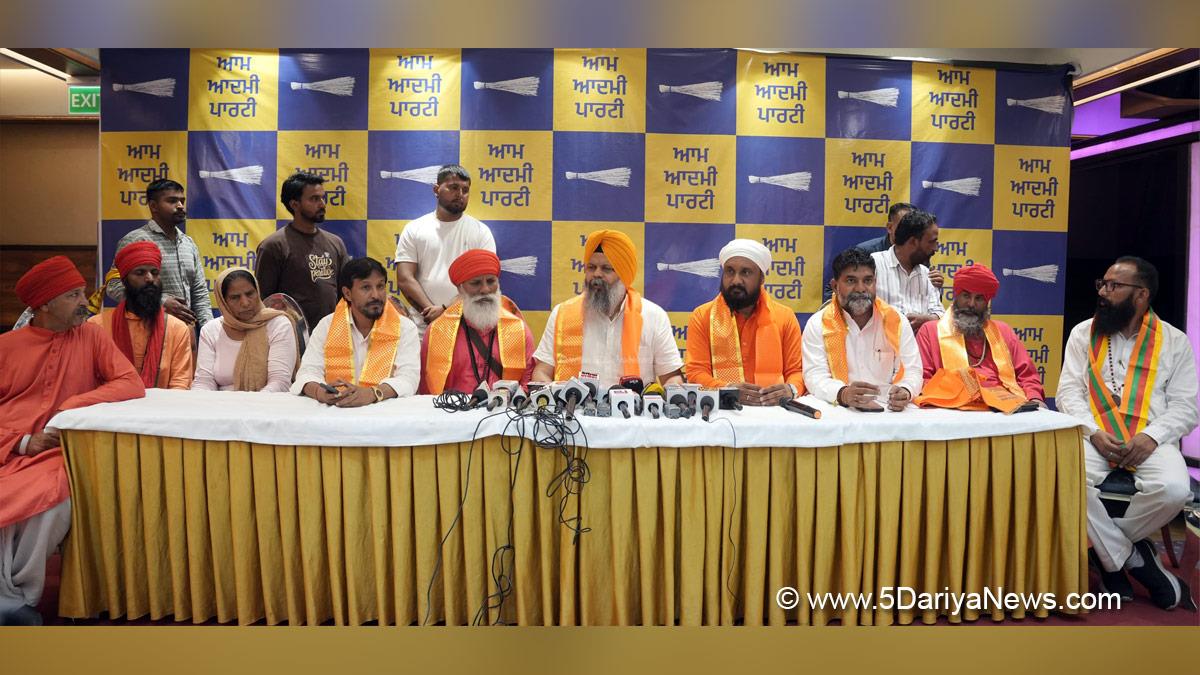 Sanjeev Arora, AAP, Aam Aadmi Party, Aam Aadmi Party Punjab, AAP Punjab, Manwinder Singh Giaspura, Valmiki Teerath Mandir