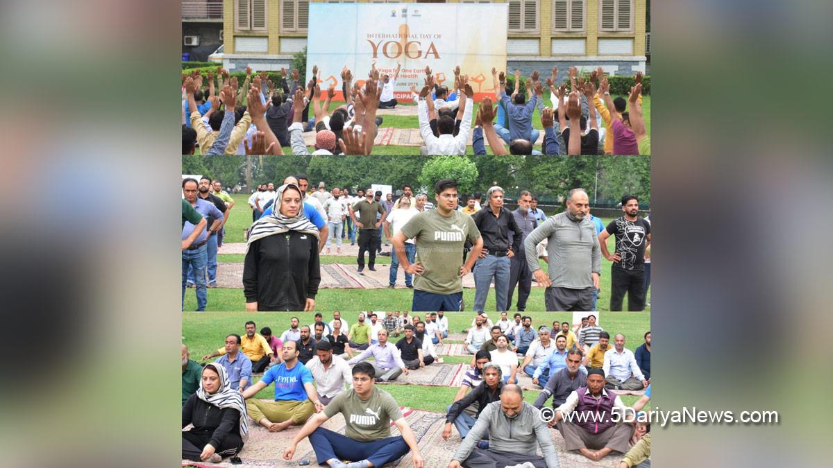 Faz Lul Haseeb, Srinagar Municipal Corporation, SMC, Srinagar, Kashmir, Jammu And Kashmir, Jammu, International Day of Yoga, International Day of Yoga 2025, 11th International Yoga Day