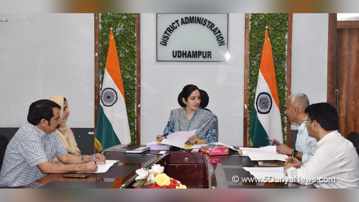 Saloni Rai, Udhampur, DDC Udhampur, District Development Commissioner Udhampur, Kashmir, Jammu And Kashmir, Jammu, District Administration Udhampur