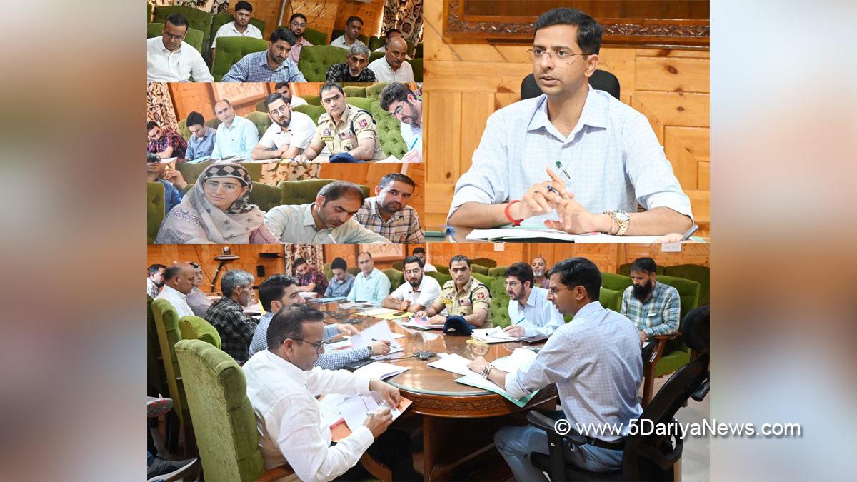 Shishir Gupta, Shopian, DDC Shopian, District Development Commissioner Shopian, Kashmir, Jammu And Kashmir, Jammu, District Administration Shopian