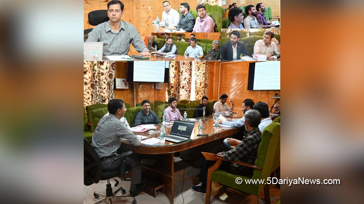 Shishir Gupta, Shopian, DDC Shopian, District Development Commissioner Shopian, Kashmir, Jammu And Kashmir, Jammu, District Administration Shopian