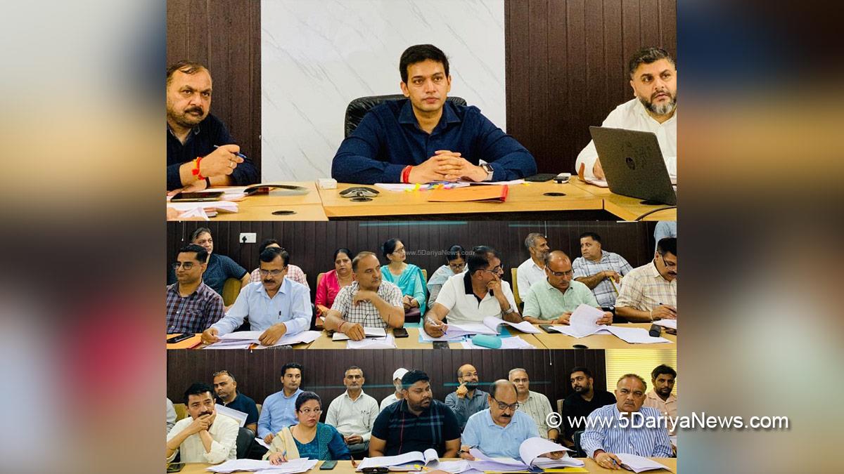Rakesh Minhas, Dr Rakesh Minhas, Kathua, DDC Kathua, District Development Commissioner Kathua, Kashmir, Jammu And Kashmir, Jammu, District Administration Kathua