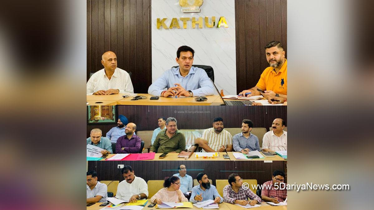Rakesh Minhas, Dr Rakesh Minhas, Kathua, DDC Kathua, District Development Commissioner Kathua, Kashmir, Jammu And Kashmir, Jammu, District Administration Kathua